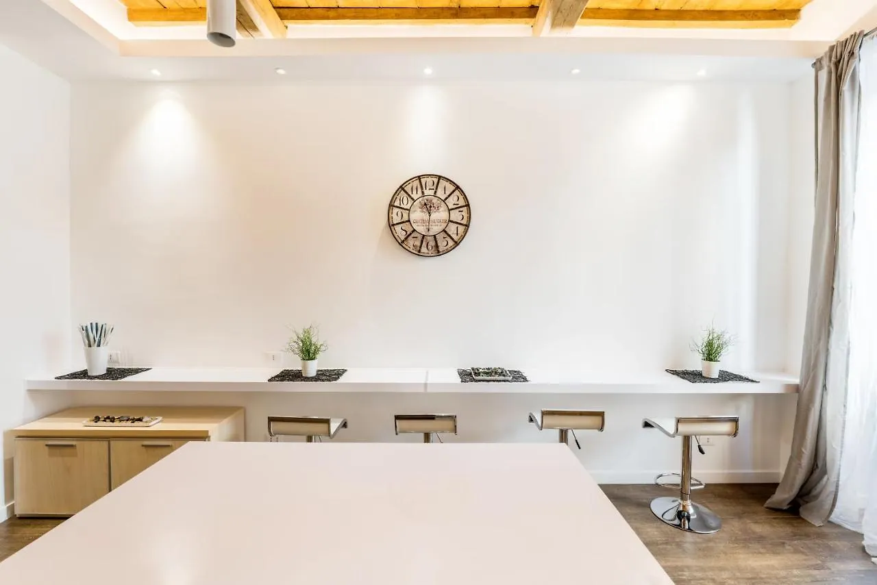 Apartment About Colosseo - Appartamento Al Colosseo Nel Cuore Di Roma - Free Wifi Italy