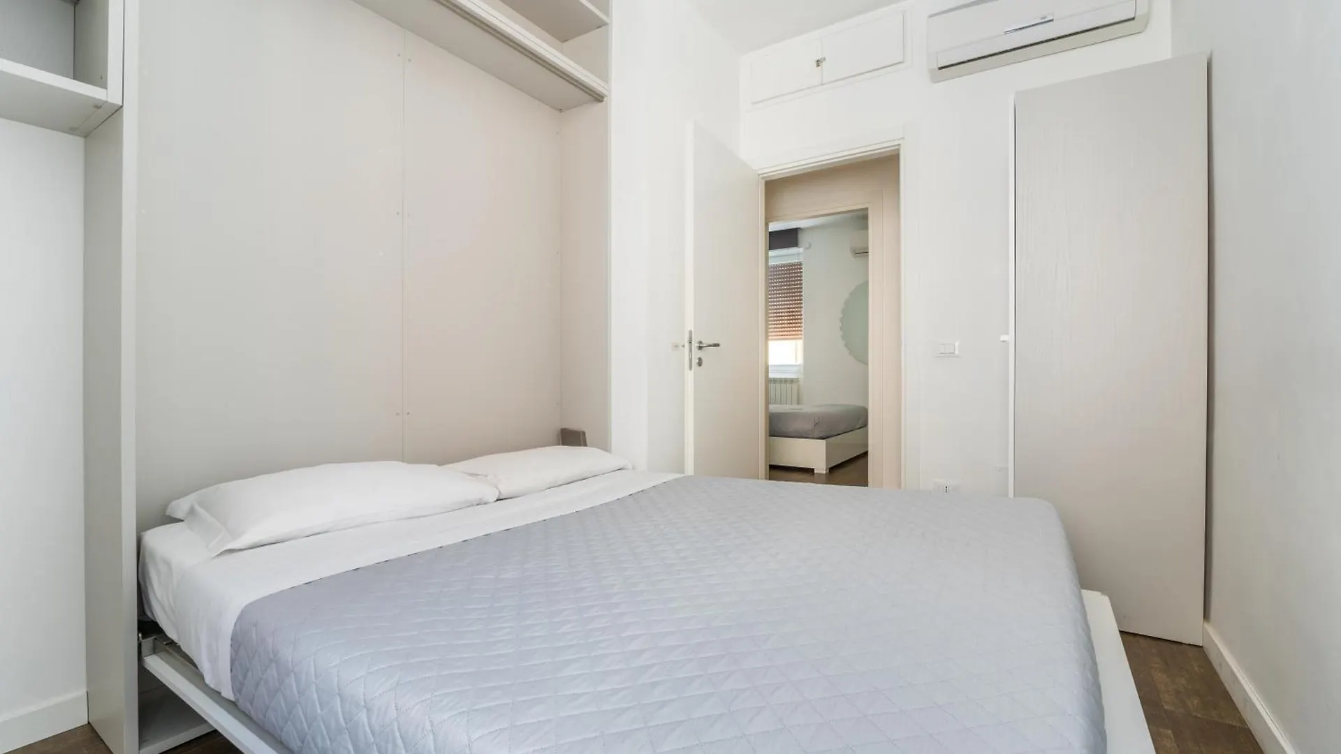 Apartment About Colosseo - Appartamento Al Colosseo Nel Cuore Di Roma - Free Wifi