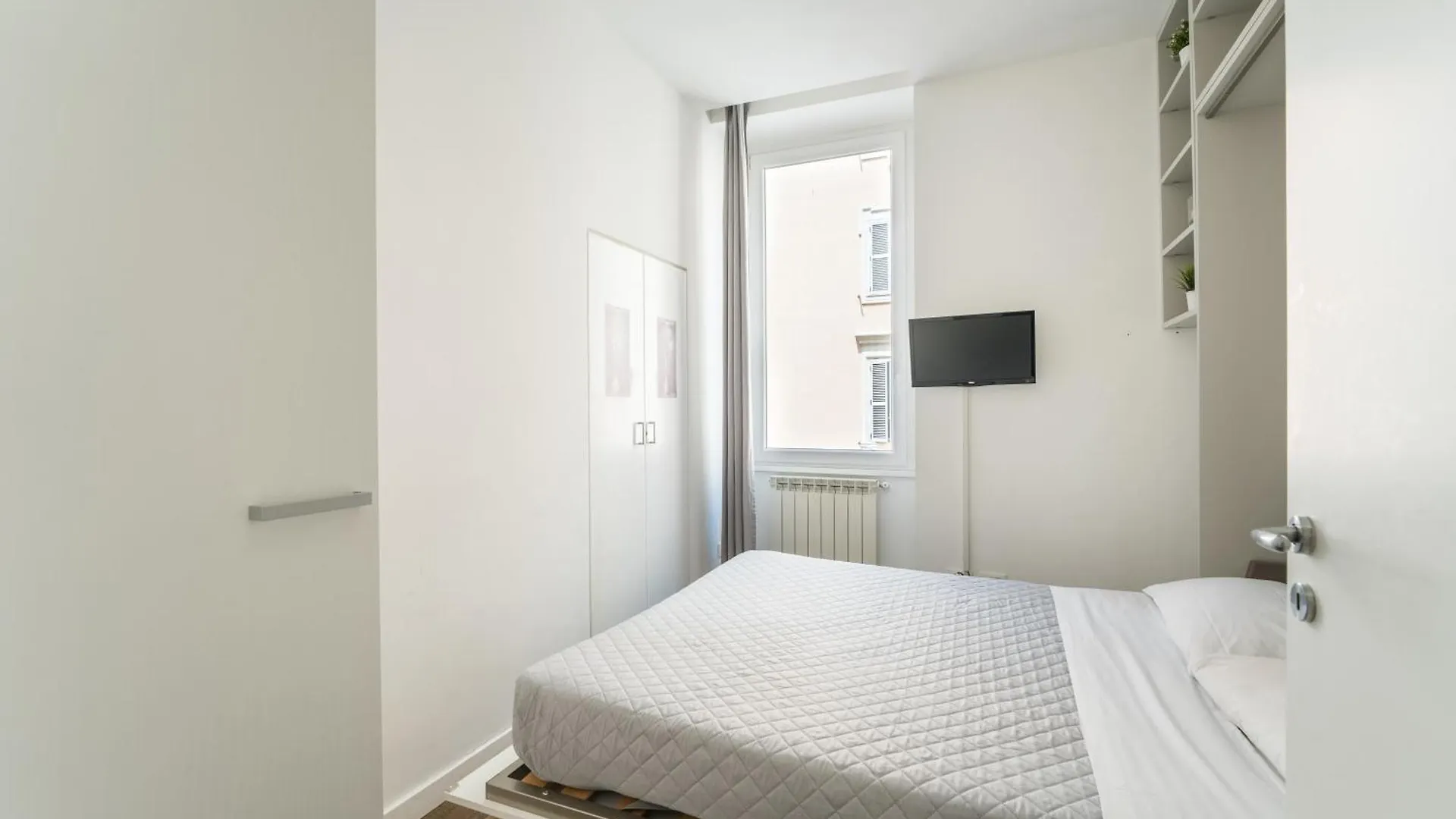 Apartment About Colosseo - Appartamento Al Colosseo Nel Cuore Di Roma - Free Wifi